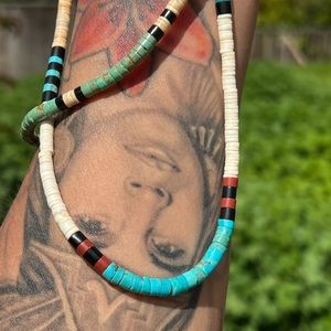 Native American Santo Domingo necklace
